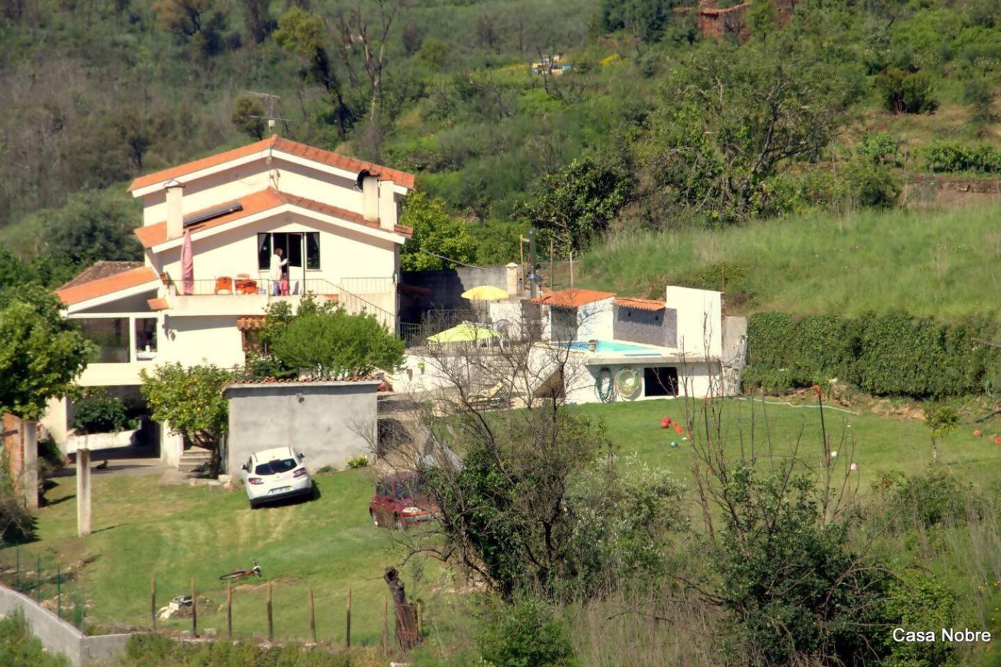 Retiro Na Natureza Casa Com Piscina Digueifel Eksteriør billede